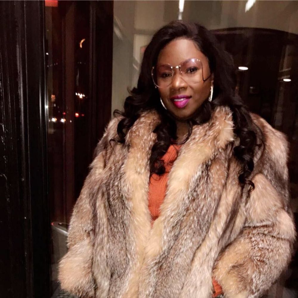 Meet your Posher, Cash